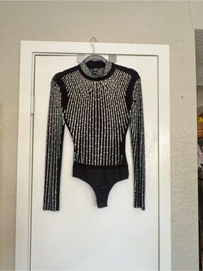 Windsor Black Rhinestone-Embellished Crewneck Top NWOT
